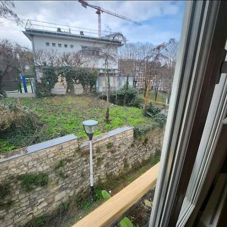 Tres Beau 2 Pieces A 400M De Paris Apartment Жантили Екстериор снимка