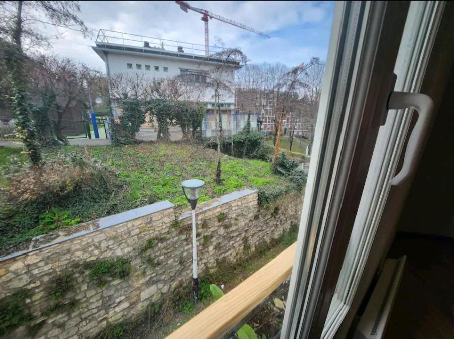 Tres Beau 2 Pieces A 400M De Paris Apartment Жантили Екстериор снимка